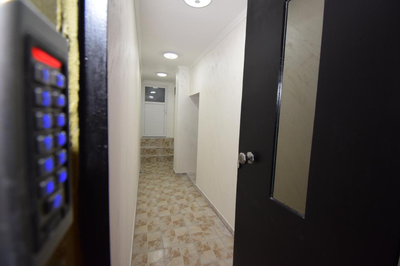 Apartments Wolf Belgrade Exterior photo