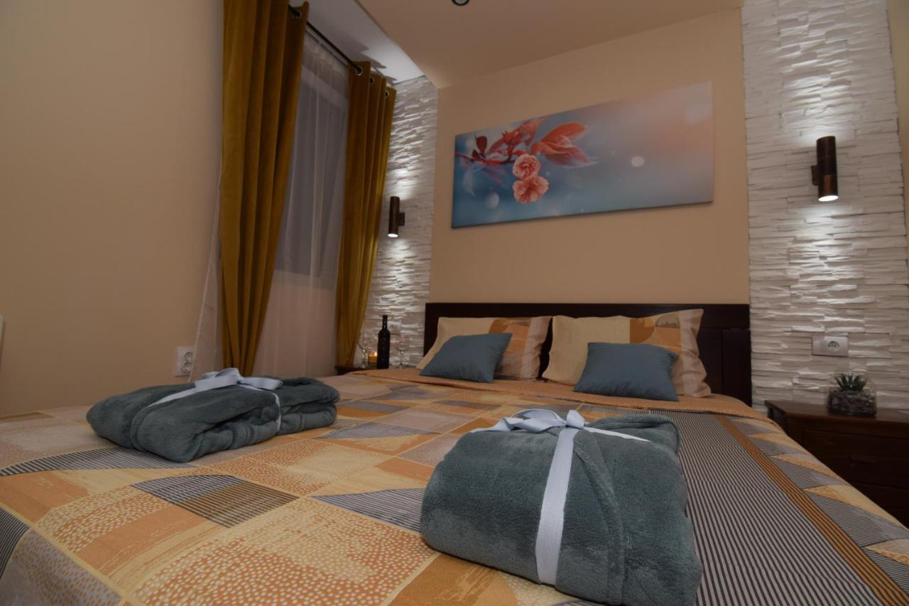 Apartments Wolf Belgrade Exterior photo