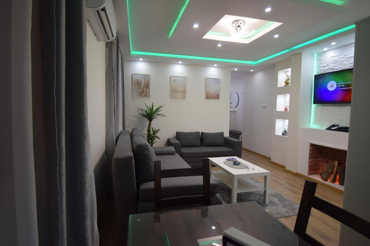 Apartments Wolf Belgrade Exterior photo