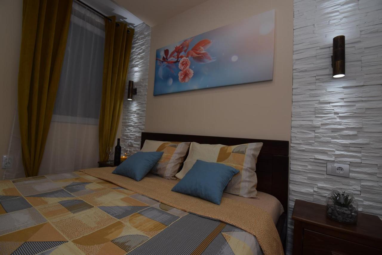 Apartments Wolf Belgrade Exterior photo