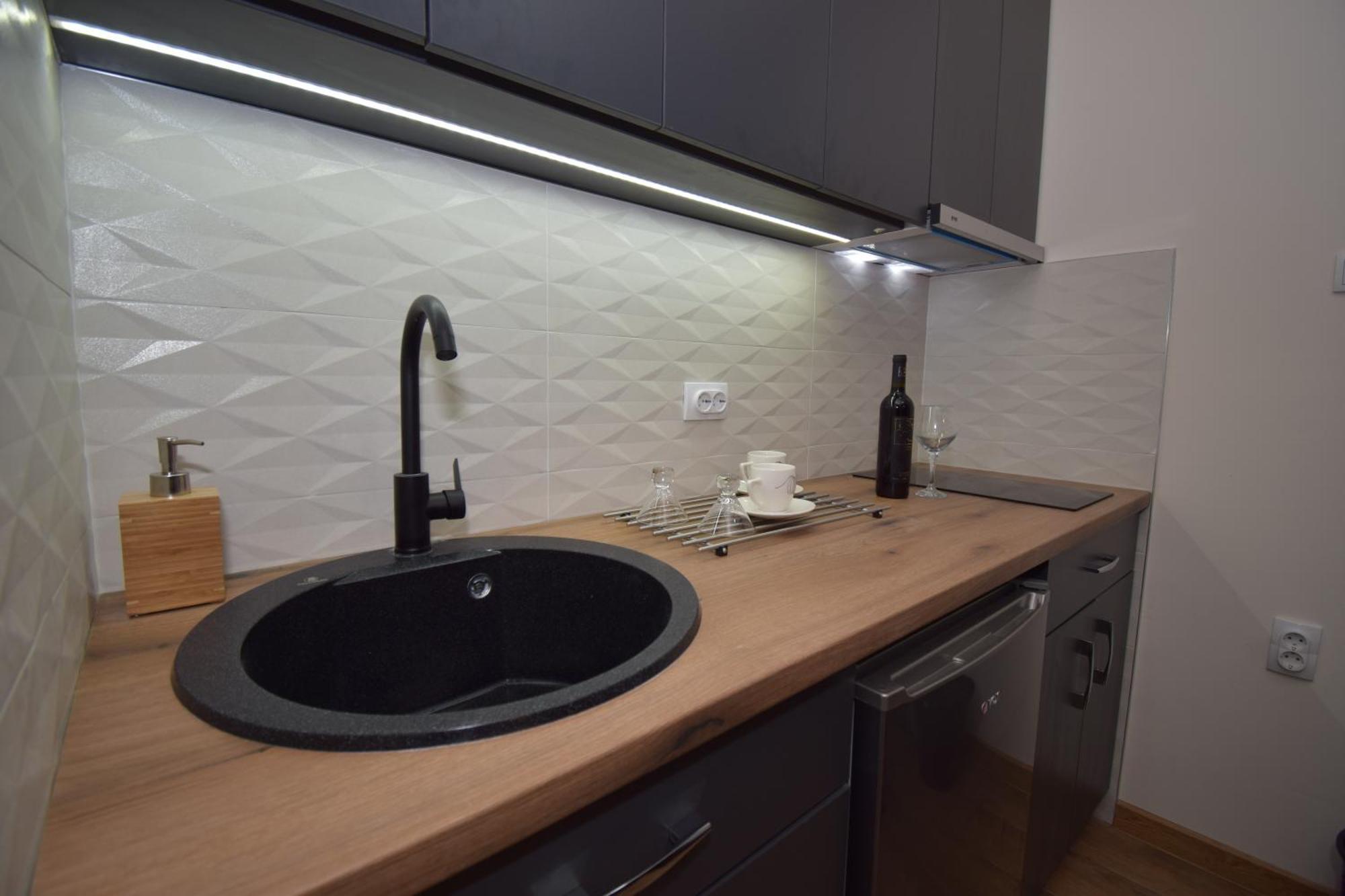 Apartments Wolf Belgrade Exterior photo